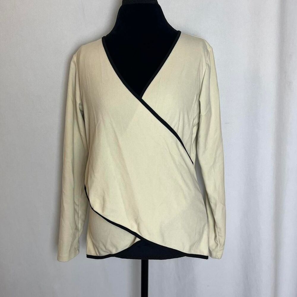 Unbranded Women's Cream and Tan Shirt